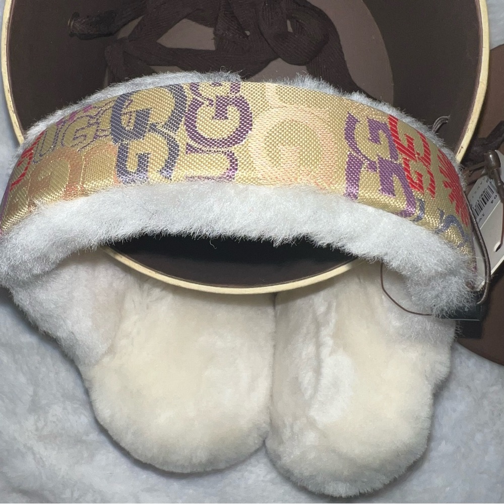 UGG SHEARLING LOGO PATTERN EAR MUFFS IN BOX NWT (B1) - Picture 3 of 3